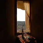 Hotel Arif Cave