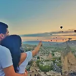 奥利弗洞穴酒店 2* 格雷梅