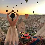 酒店 奥利弗洞穴酒店 2*