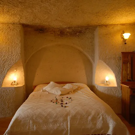 Arif Cave Hotel