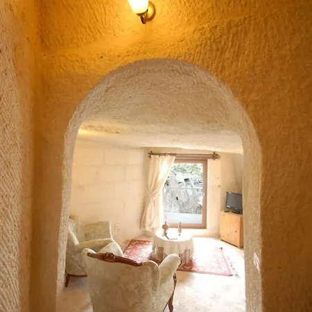 Otel Arif Cave