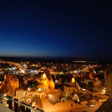 Arif Cave גורמה