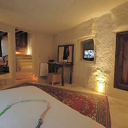 Arif Cave Hotel
