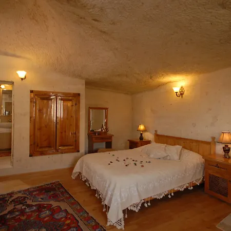 מלון Arif Cave