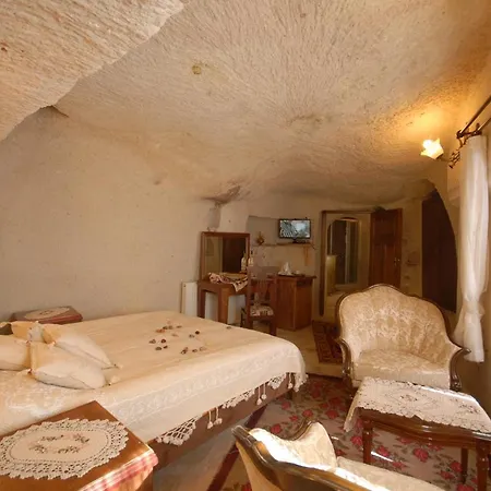 מלון Arif Cave גורמה