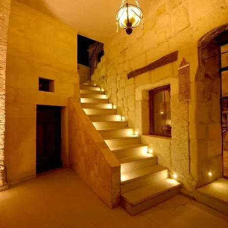 Arif Cave 2* גורמה