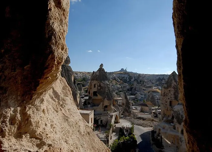 아리프 케이브 호텔